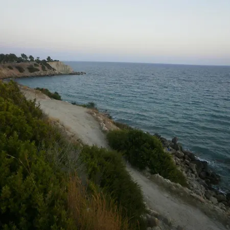 Pefkos Filoxenia Lägenhetshotell