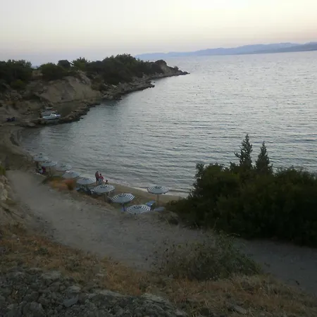 Pefkos Filoxenia Lägenhetshotell *